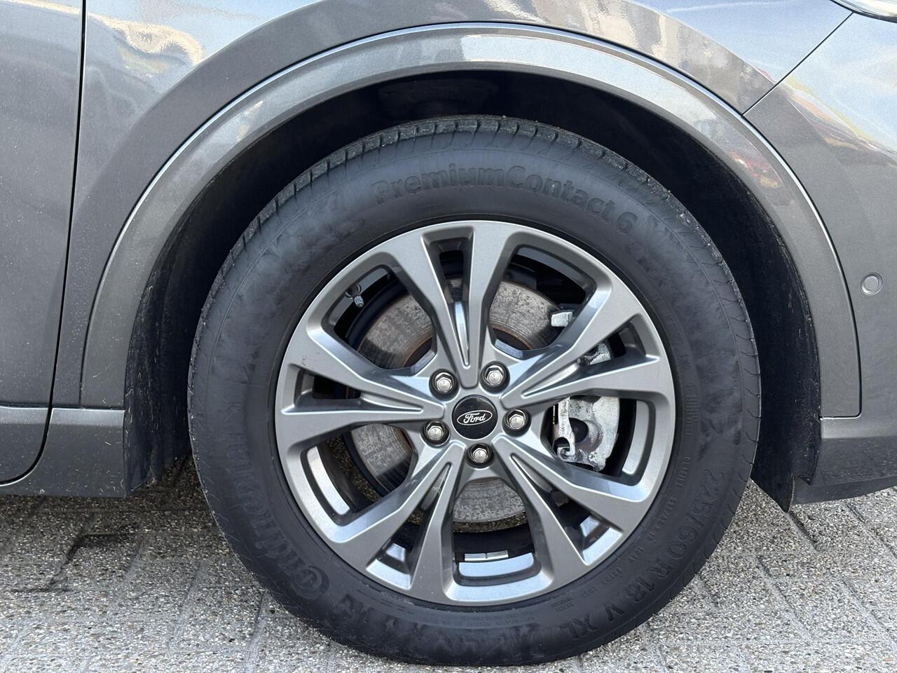 Ford KUGA 2.5 PHEV ST-Line X 225pk | Driver Assistance Pack | Technology Pack | Winterpack | Panoramadak