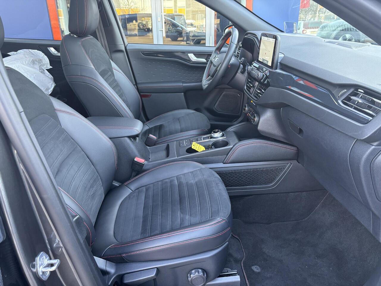 Ford KUGA 2.5 PHEV ST-Line X 225pk | Driver Assistance Pack | Technology Pack | Winterpack | Panoramadak