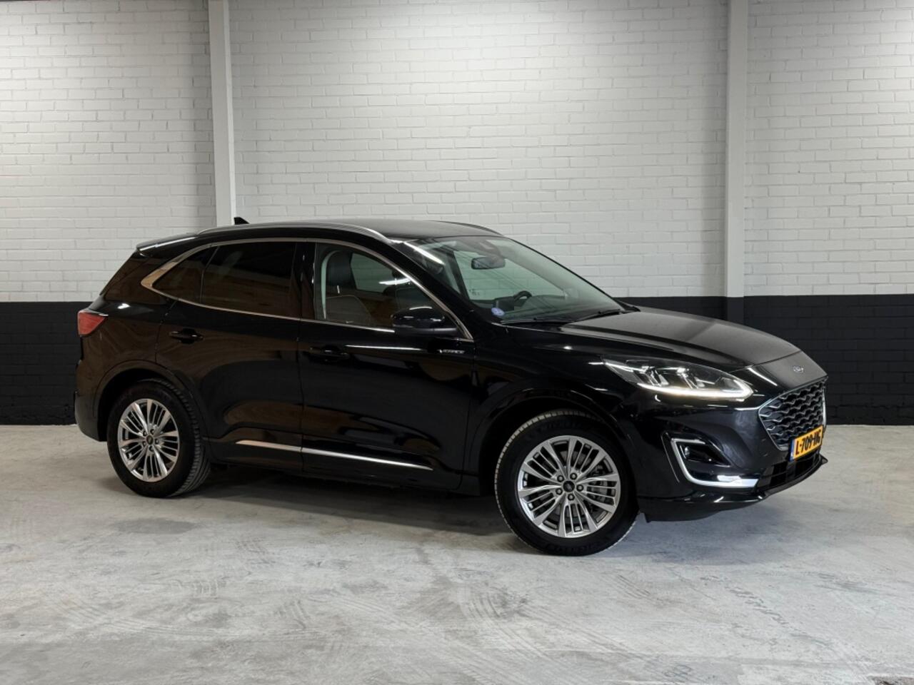 Ford KUGA 2.5 PHEV Vignale Keyless, HUD, Camera's, Elektr trekhaak, enz en