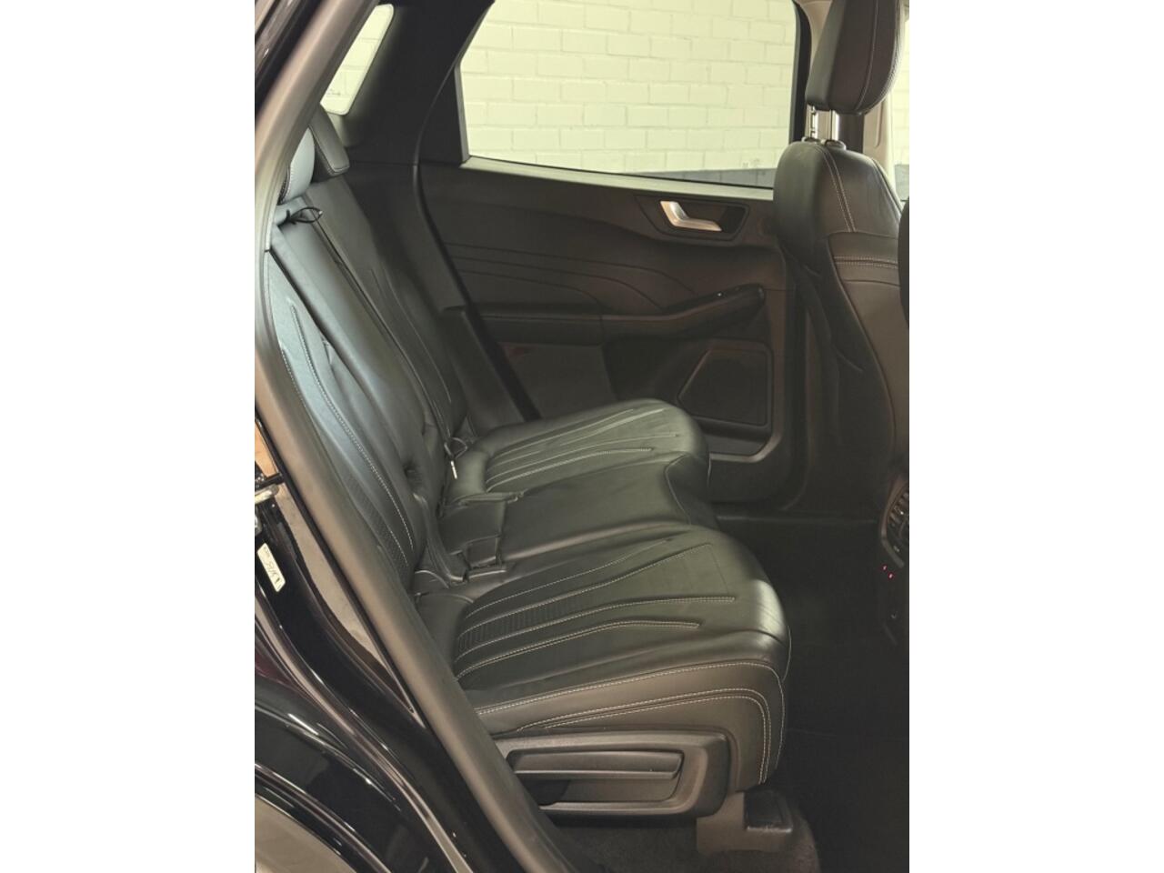 Ford KUGA 2.5 PHEV Vignale Keyless, HUD, Camera's, Elektr trekhaak, enz en