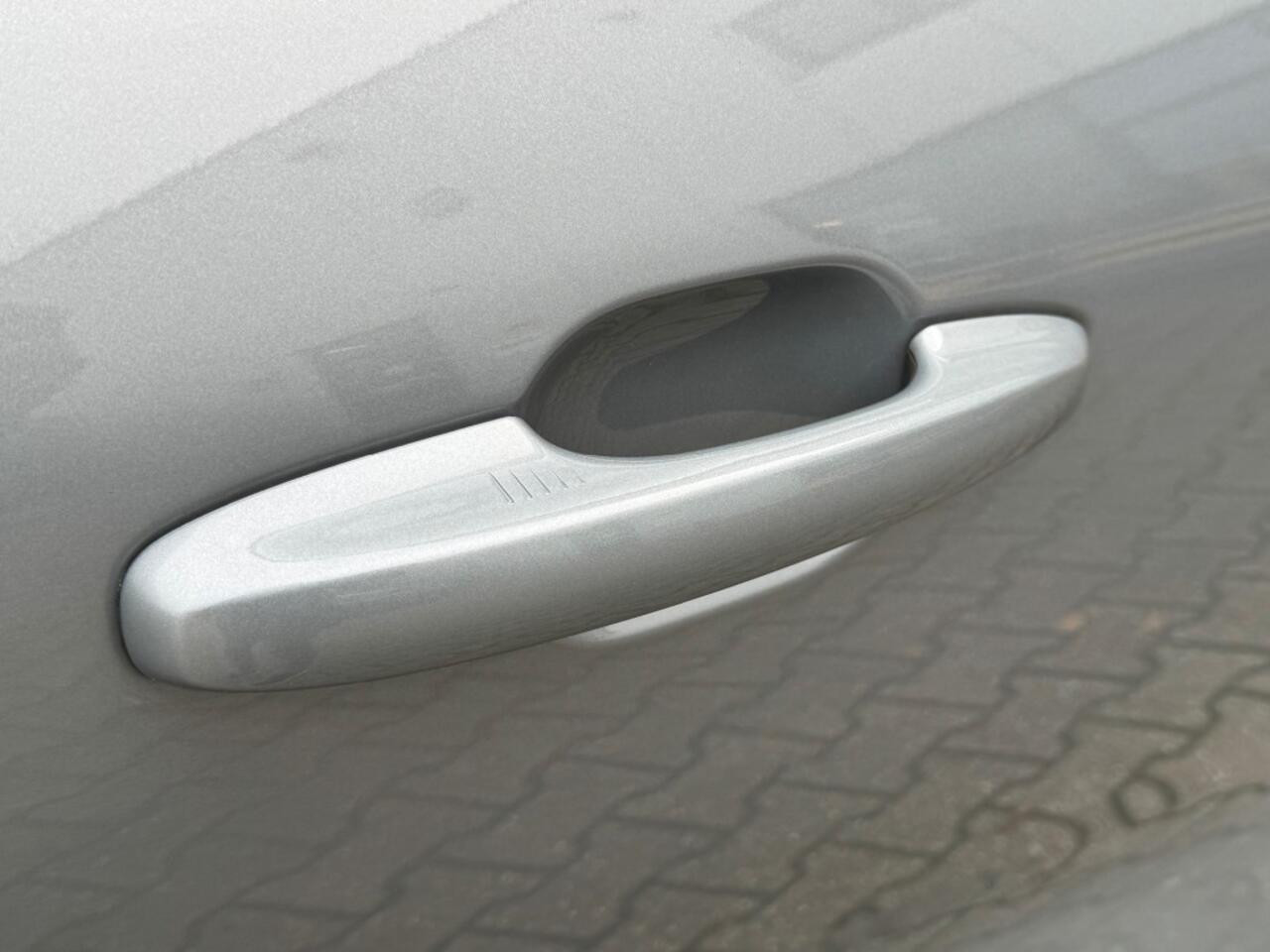 Ford KUGA 2.5 PHEV ST-LINE X - camera - Adap cruis - stoel/stuur verwarming