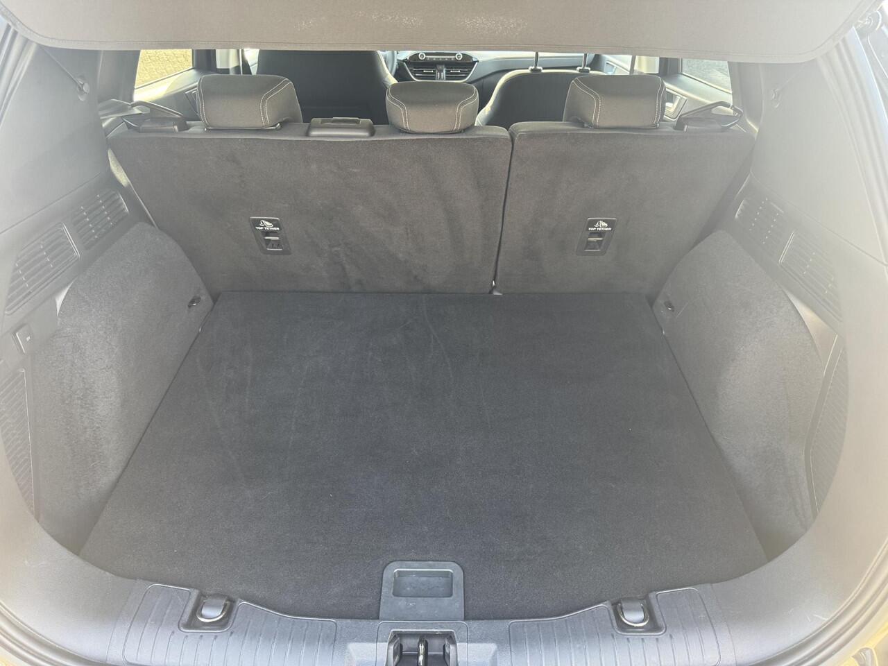 Ford KUGA 1.5 EcoBoost Titanium X 150pk | Achteruitrijcamera | Cruise control | Winterpack | 18 inch Lichtmetalen velgen | 1.800kg Trekgewicht | Dealer onderhouden