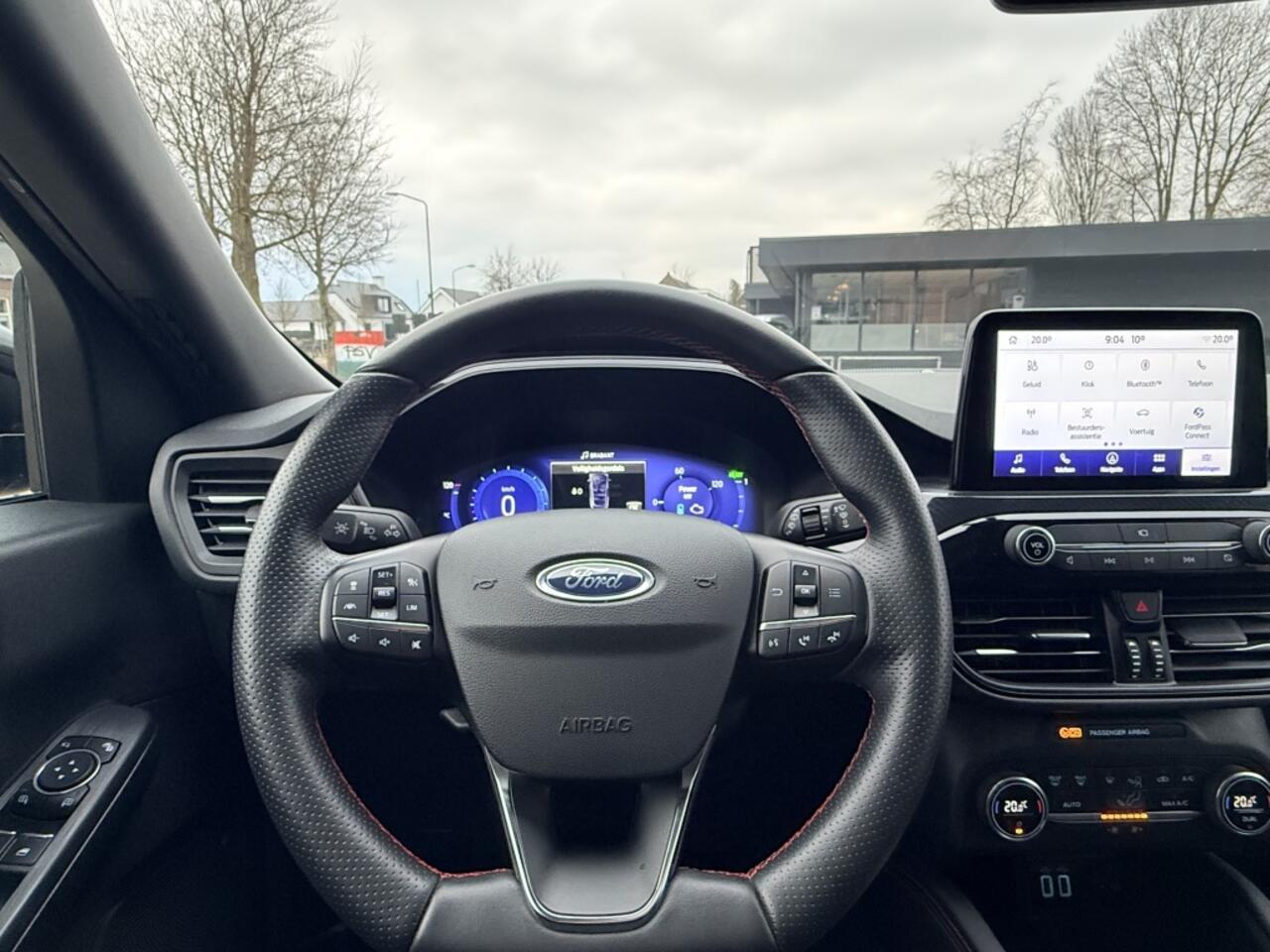 Ford KUGA 2.5 PHEV ST-Line X Pano