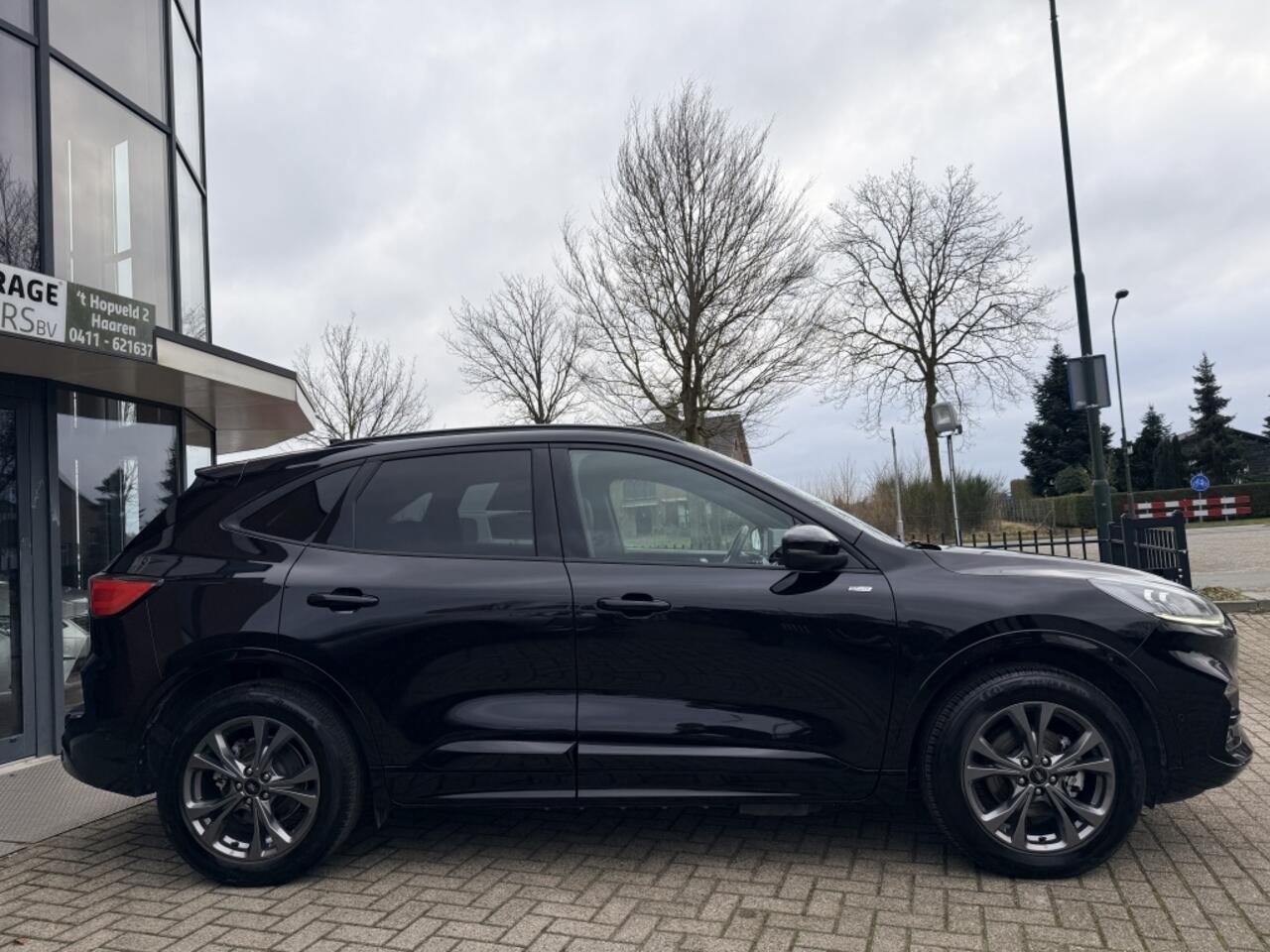 Ford KUGA 2.5 PHEV ST-Line X Pano