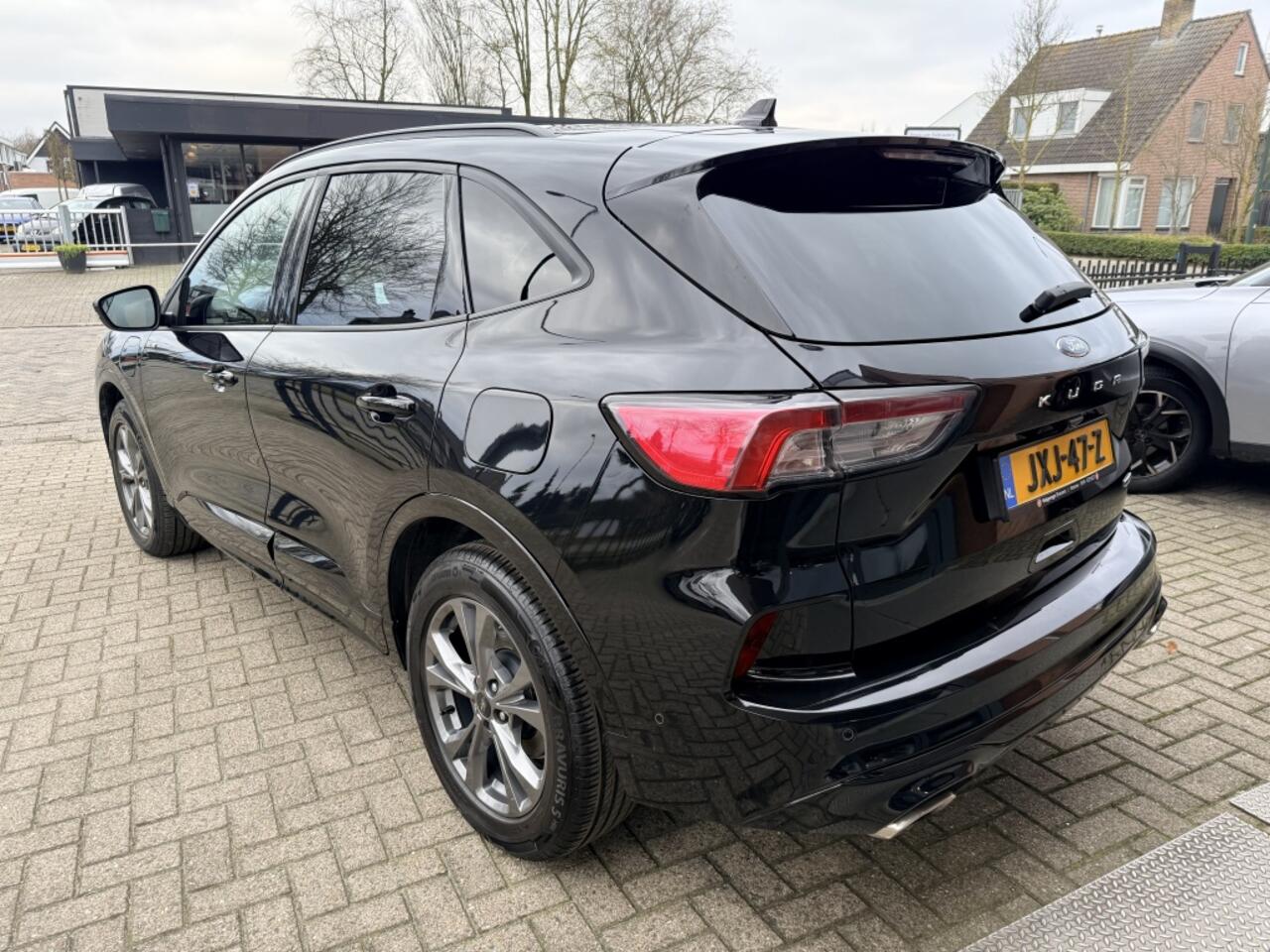 Ford KUGA 2.5 PHEV ST-Line X Pano