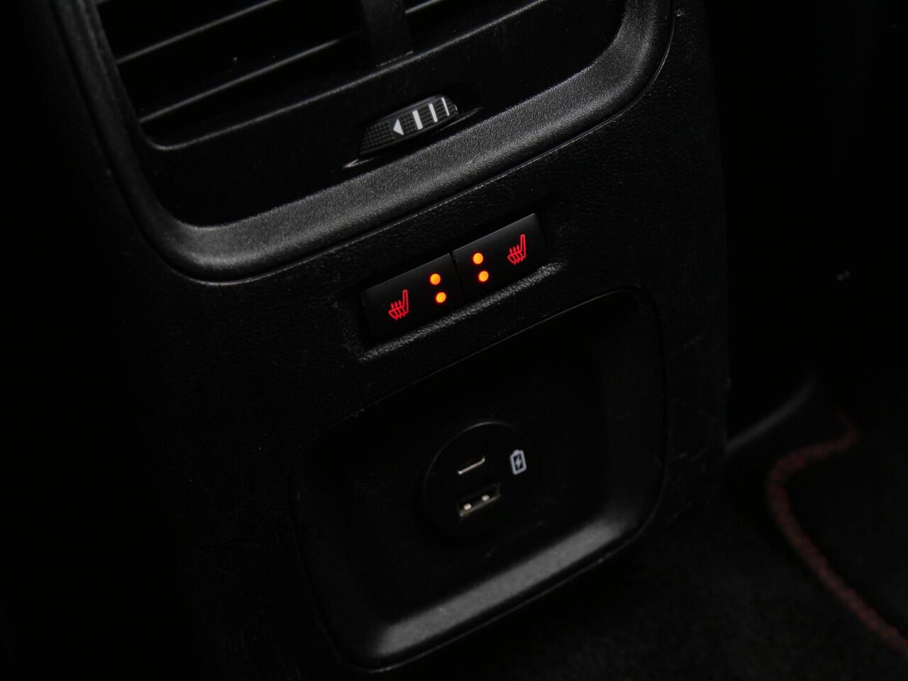 Ford KUGA 2.5 PHEV ST-LINE/ TREKHAAK/ WINTER PACK/ DRIVER ASSISTANCE PACK/ ELEKT. KLEP