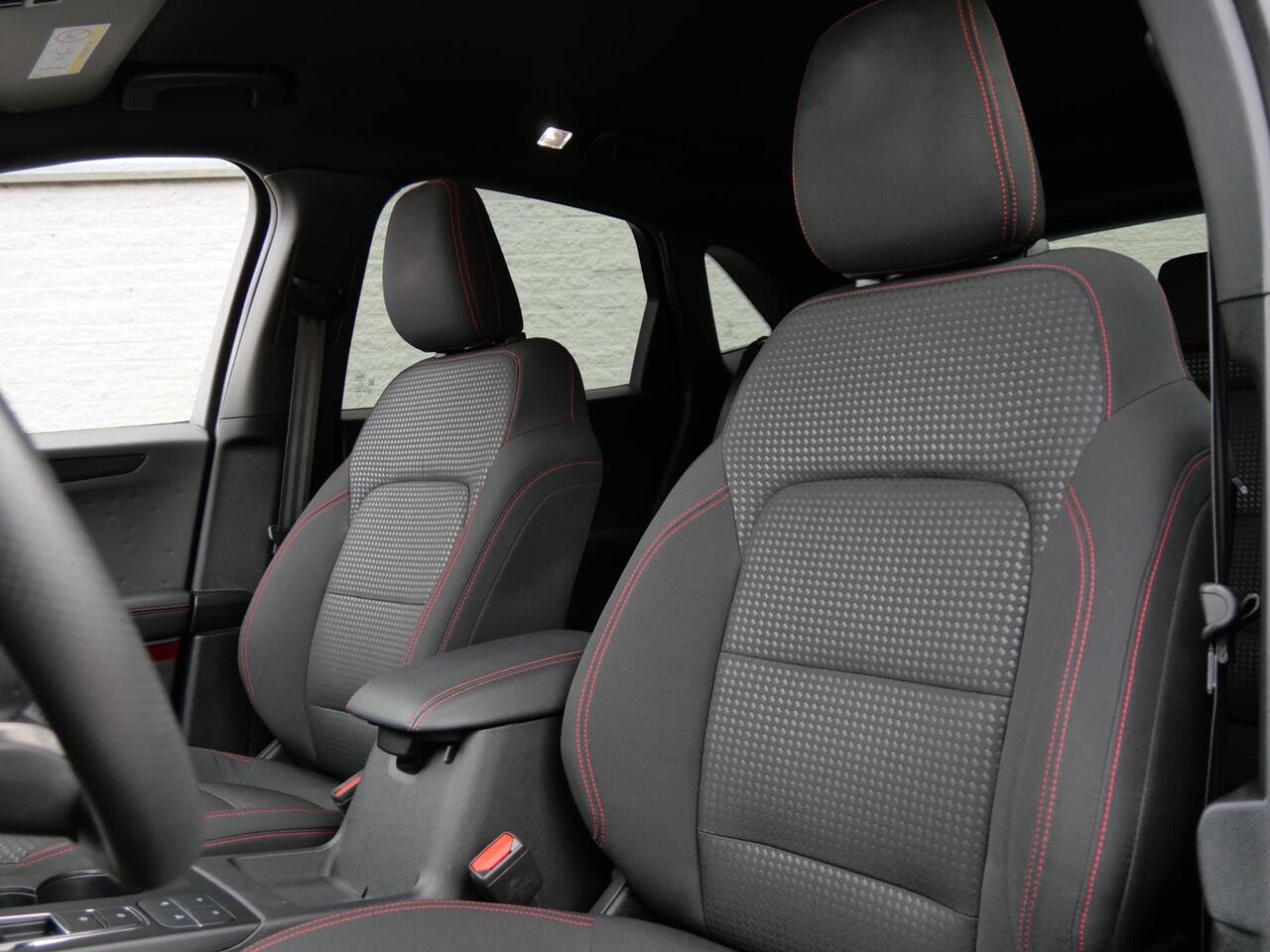 Ford KUGA 2.5 PHEV ST-LINE/ TREKHAAK/ WINTER PACK/ DRIVER ASSISTANCE PACK/ ELEKT. KLEP