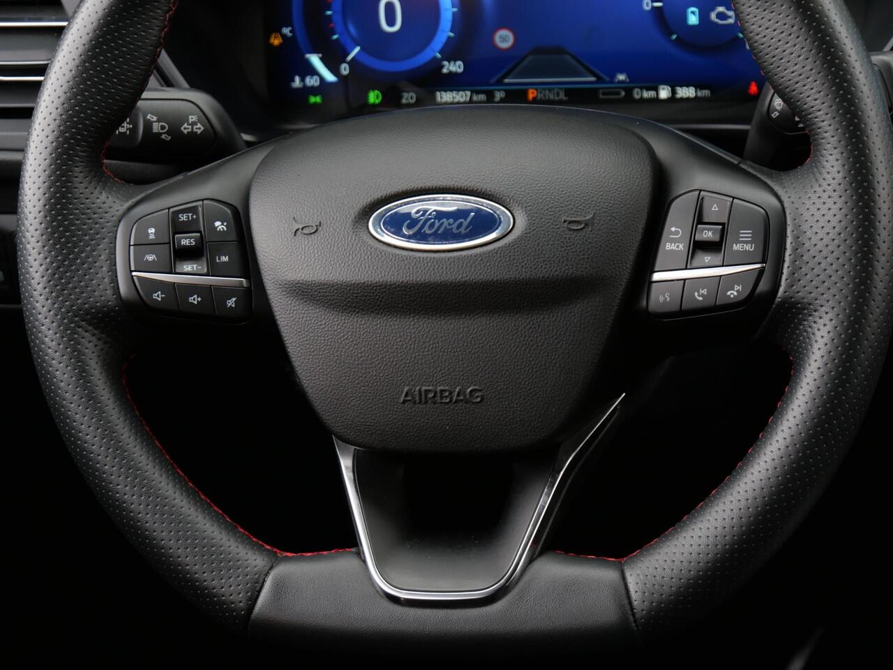 Ford KUGA 2.5 PHEV ST-LINE/ TREKHAAK/ WINTER PACK/ DRIVER ASSISTANCE PACK/ ELEKT. KLEP