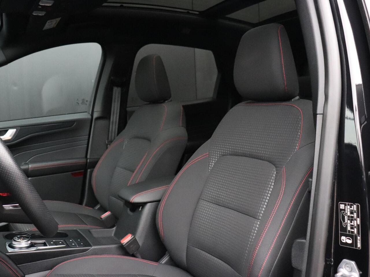 Ford KUGA 2.5 PHEV ST-Line | PANO-DAK | CAMERA | STOEL/STUURVERW. | NAVI | CRUISE |