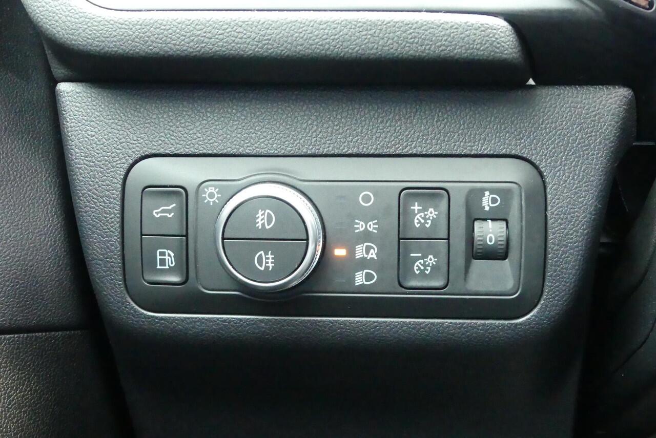 Ford KUGA 2.5 PHEV ST-Line X PANO, ADAPT. CRUISE, ADAPT. KOPLAMPEN, B&O, CLIMA, HUD, WINTER PACK, NAVI, 55.152KM