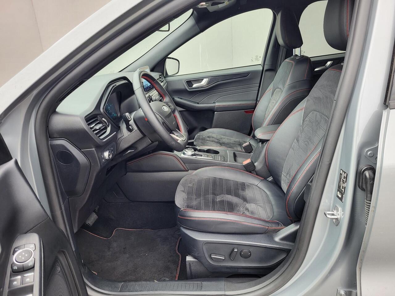 Ford KUGA 2.5 PHEV ST-Line X Automaat / Dealer onderhouden / 1.500 kg trekgewicht / Winter Pack / Headup Display / B&O audio / Camera / Navigatie / Android Auto / Apple Carplay