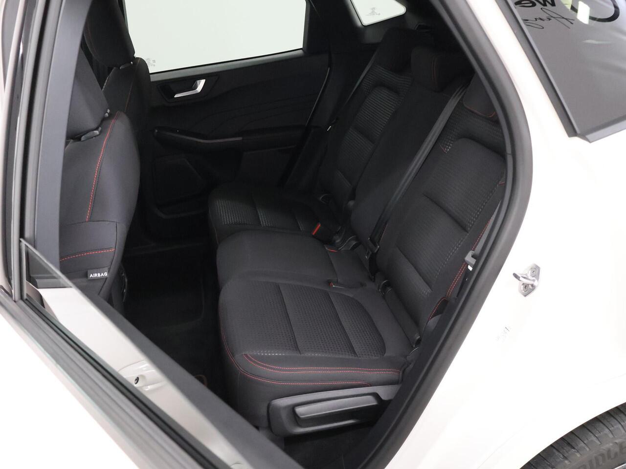 Ford KUGA 2.5 PHEV ST-Line | Navigatie | Stoelverwarming | Elekt. achterklep | Parkeercamera | Climate Control |