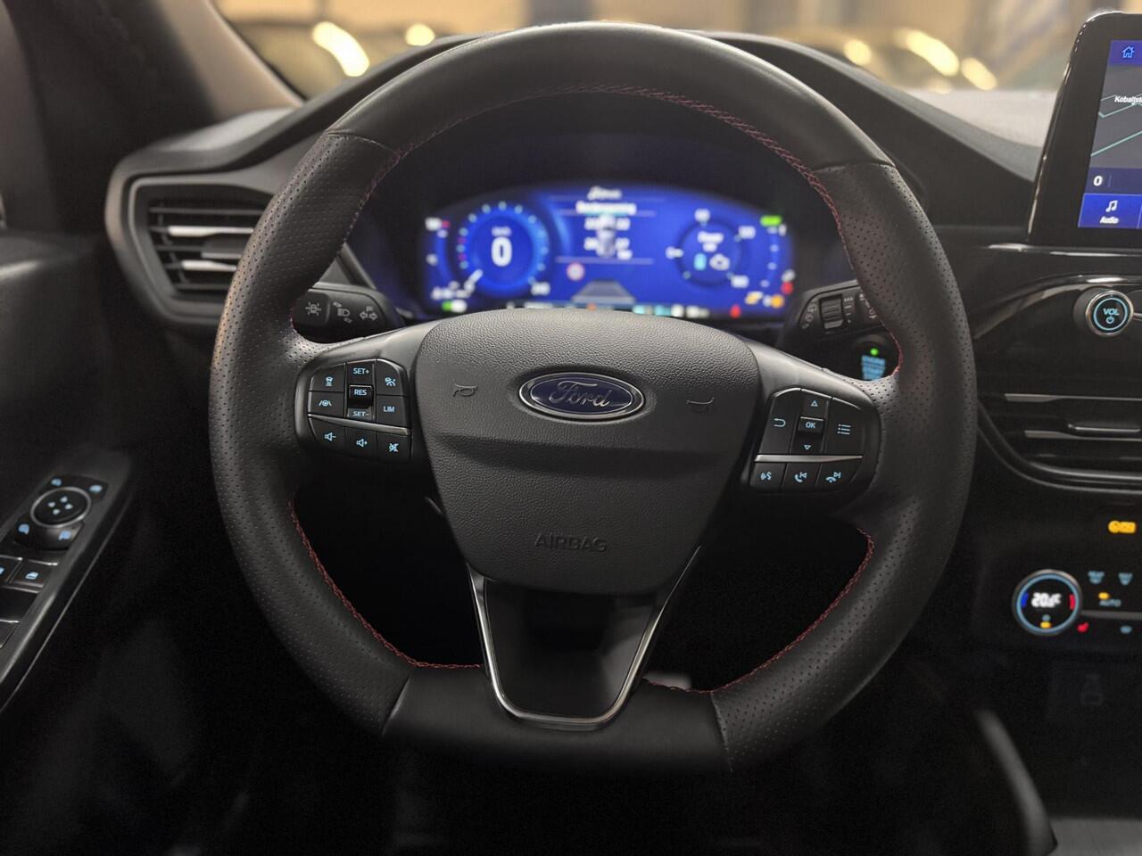 Ford KUGA 2.5 PHEV ST-Line X Panoramadak Trekhaak Full Options Camera Ad. Cruise Winter Parking pack Dodehoek HUD 1e eigenaar