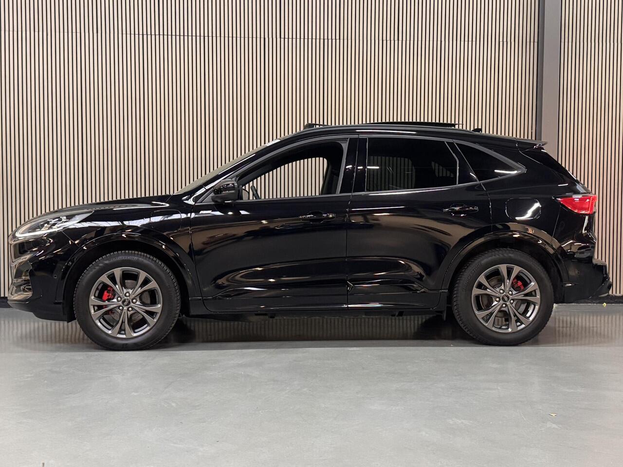 Ford KUGA 2.5 PHEV ST-Line X Panoramadak Trekhaak Full Options Camera Ad. Cruise Winter Parking pack Dodehoek HUD 1e eigenaar