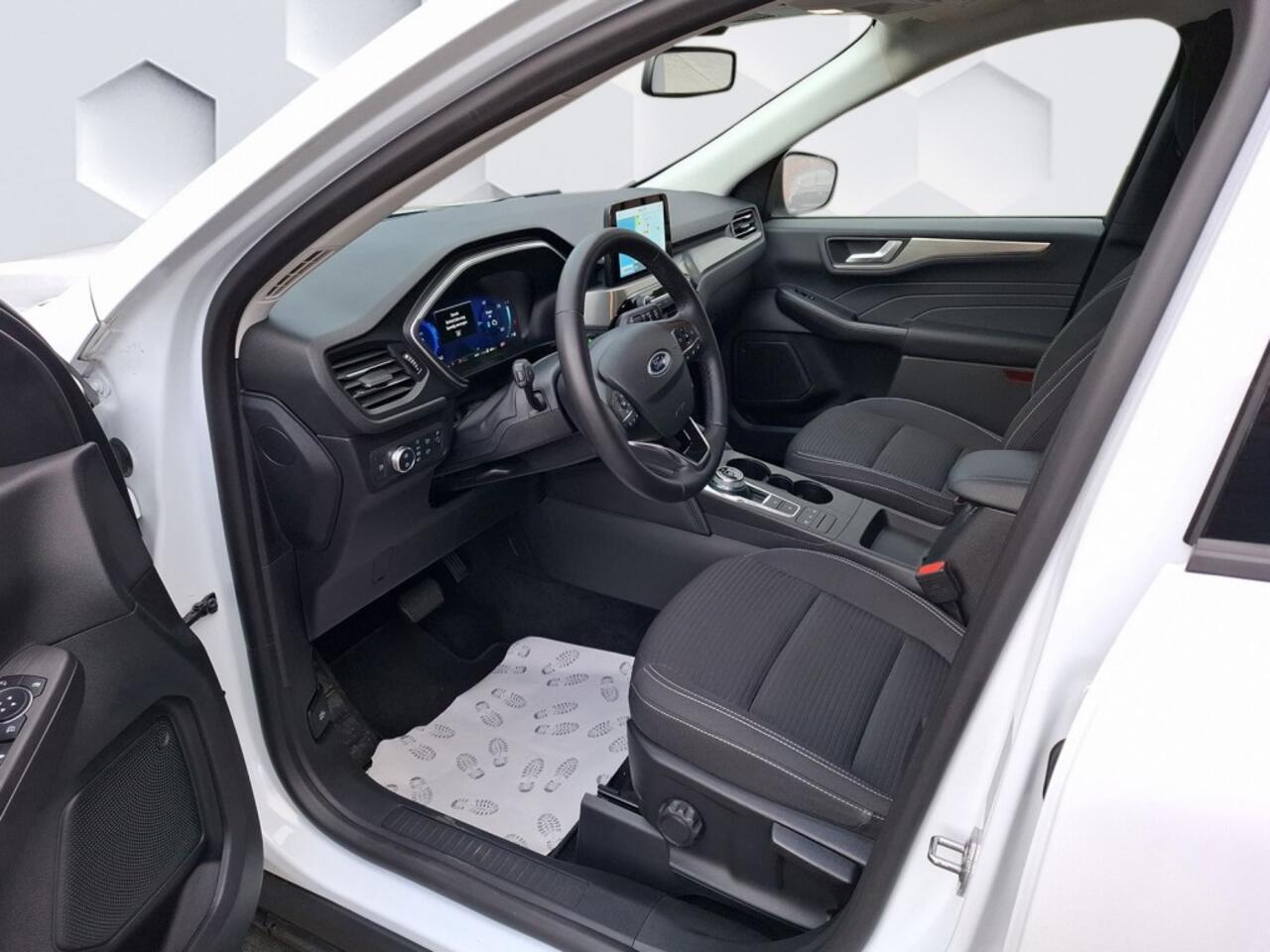 Ford KUGA 2.5 Duratec PHEV TITANIUM Plug-In Hybride, Winterpakket, Alle optie's, 18.000 km. Nieuwstaat.