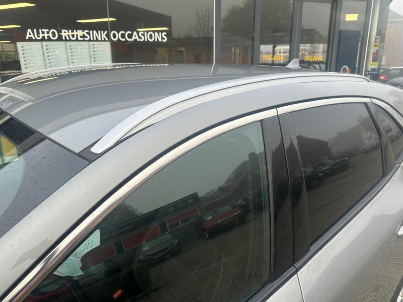 Ford KUGA 2.5 PHEV TITANIUM TREKHAAK