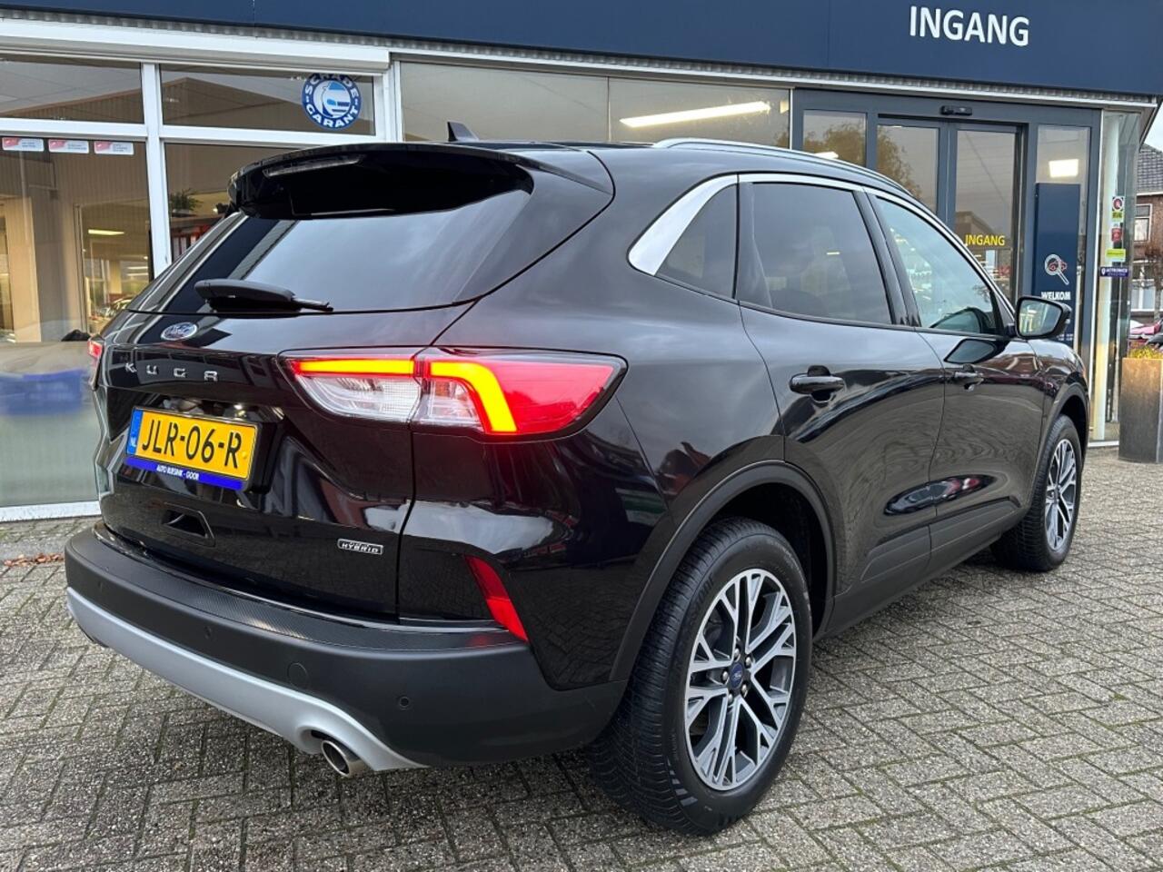 Ford KUGA 2.5 PHEV TITANIUM