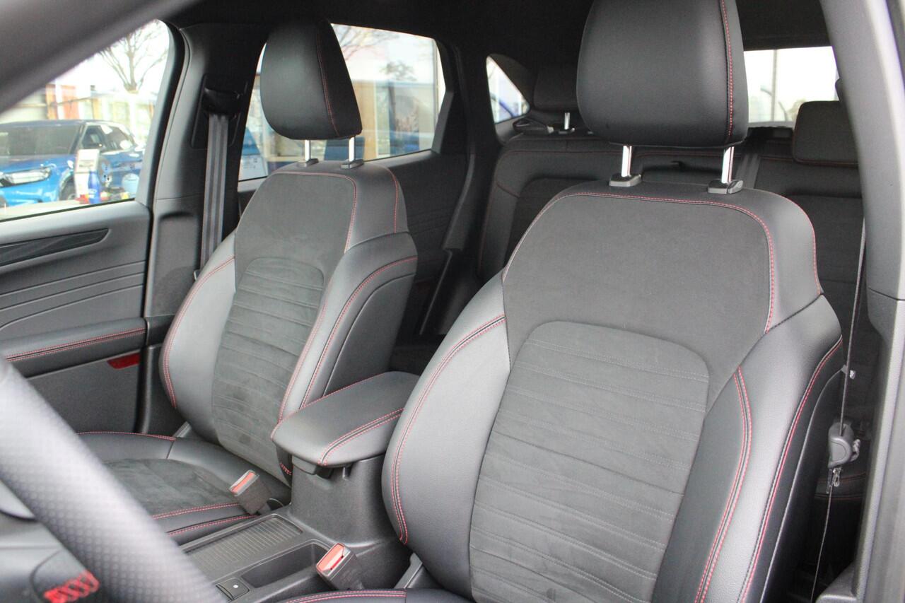 Ford KUGA 1.5 EcoBoost ST-Line X | Stoel + Stuurverwarming | Adaptive Cruise Control | Climate Control | Navigatie | 19'' Lichtmetalen Velgen |