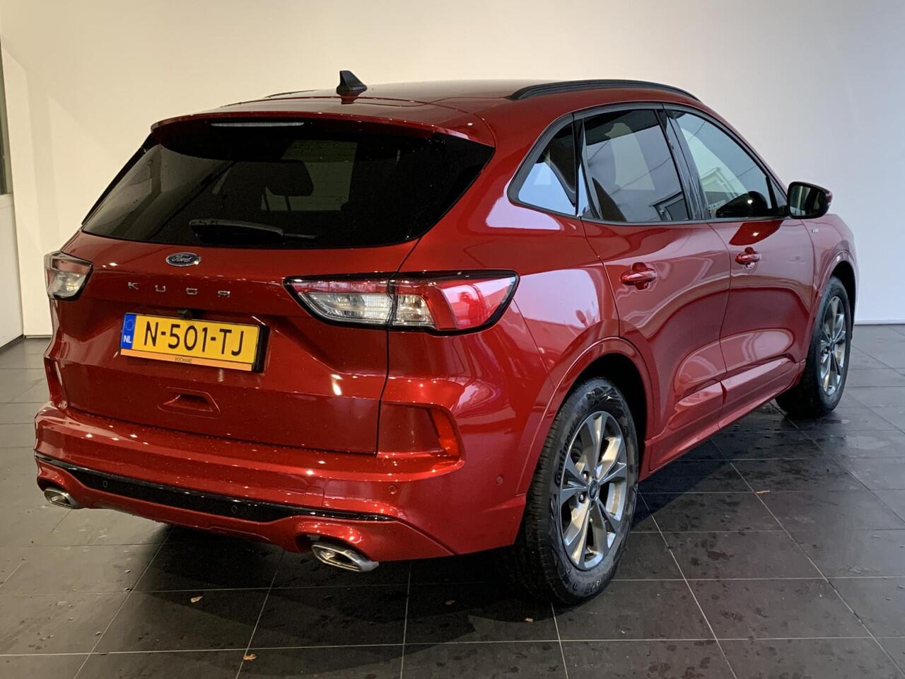 Ford KUGA 1.5 EcoBoost ST-Line NAVIGATIE | TREKHAAK | CAMERA | PARKEERSENSOREN