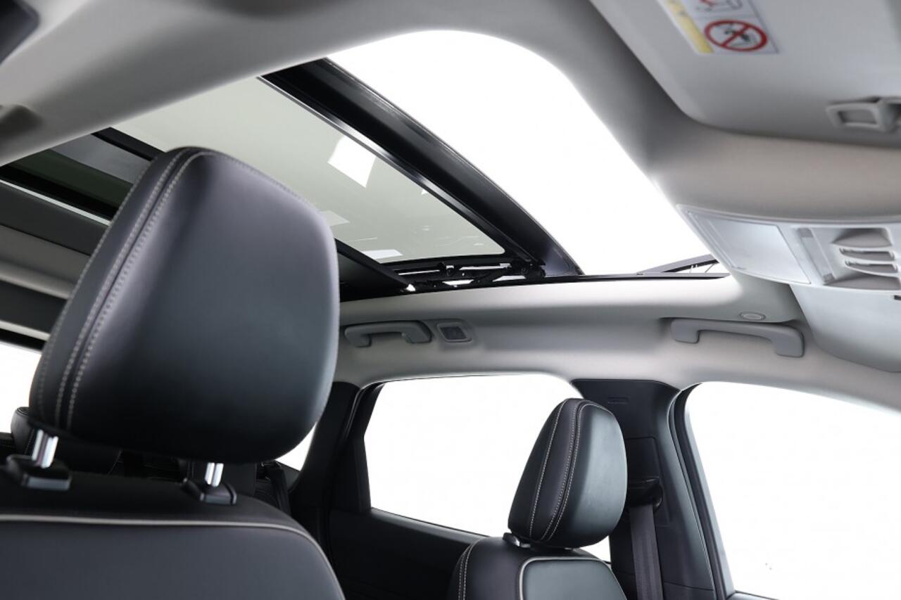 Ford KUGA 2.5 PHEV Vignale | PANORAMADAK | B&O | LEDER | Head Up | Trekhaak