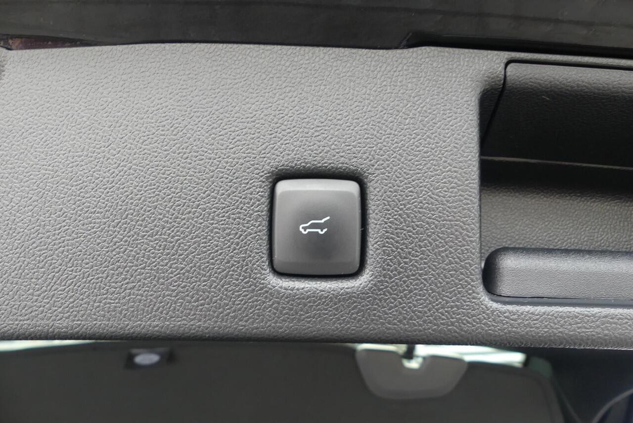 Ford KUGA 2.5 PHEV ST-Line X TREKHAAK (1.500KG), PANORAMA/ELEKTR DAK, WINTER PACK, ADAPT. CRUISE, CLIMA, NAVI, CAMERA V&A, PDC V&A, APPLE CARPLAY/ANDROID AUTO, BLIS, KEYLESS, B&O, ELEKT. ACHTERKLEP, ELEKT. STOEL, ADAPTIEVE KOPLAMPEN, 55.179KM