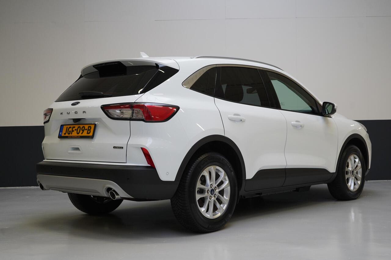 Ford KUGA 2.5 PHEV Titanium | Winter-pack | Adapt. Cruise | SoH 90% | Voorruitverwarming | Privacy Glass | Navigatie | Climate airco