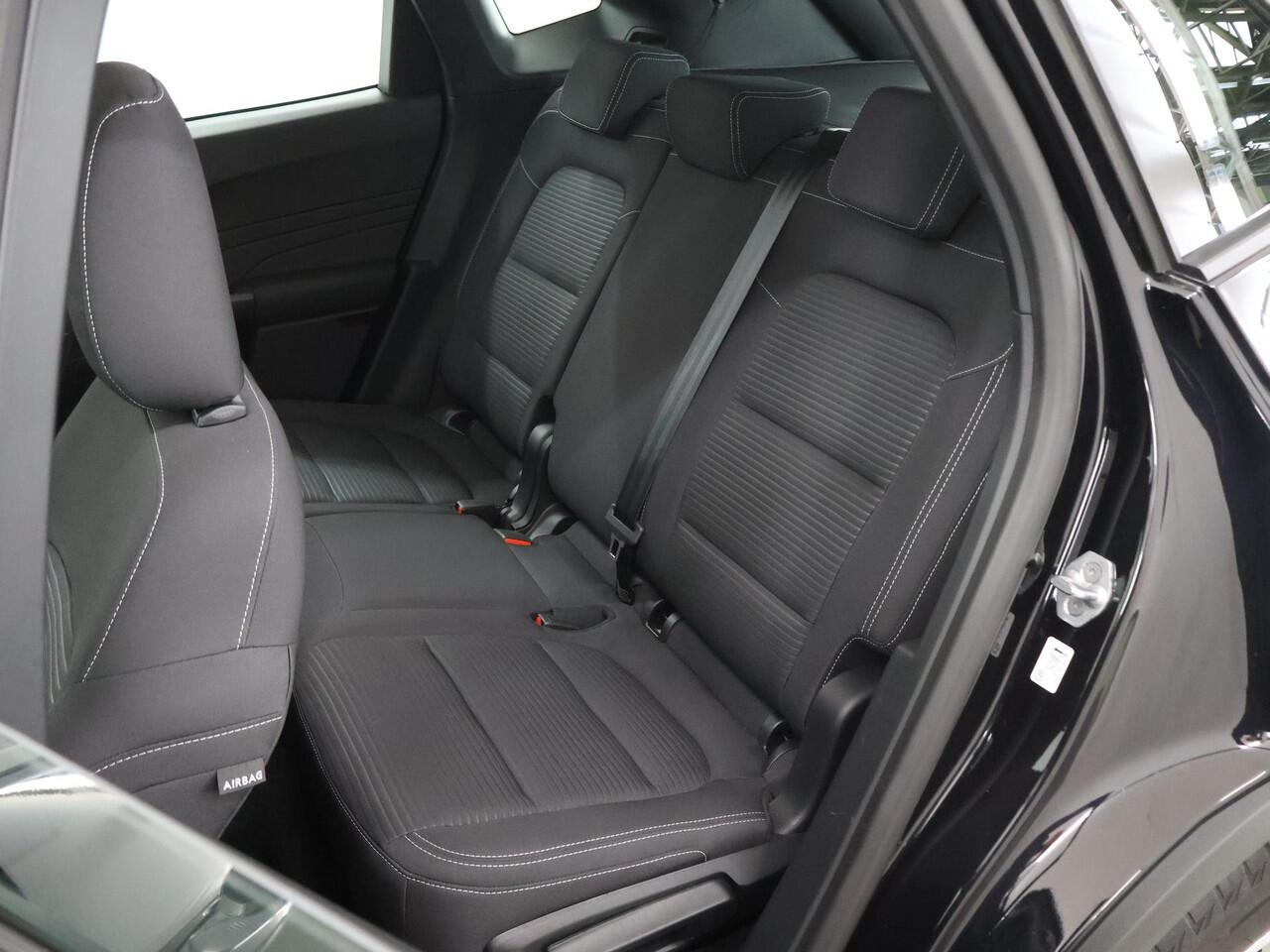 Ford KUGA 2.5 PHEV Titanium | Winterpakket | Navigatie | Cruise Control Adaptief | Parkeercamera |