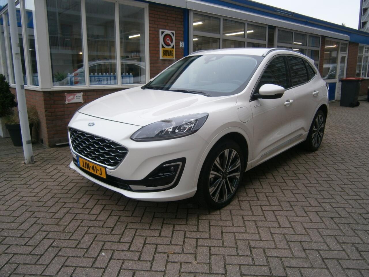 Ford KUGA 2.5 PHEV Vignale ,Navi,Camera,Winterpack,B&O,Key Less etc.