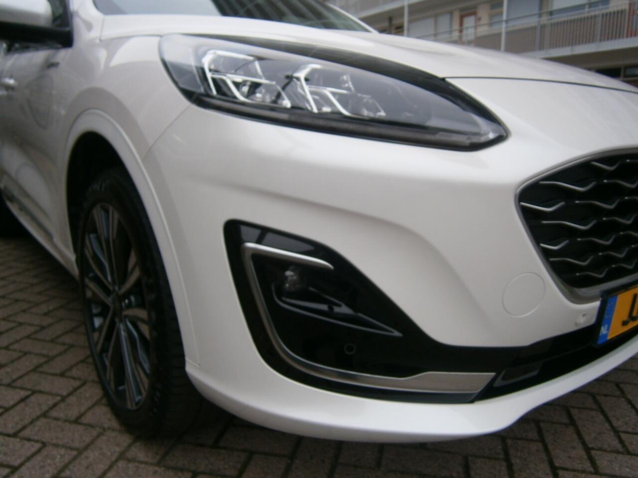 Ford KUGA 2.5 PHEV Vignale ,Navi,Camera,Winterpack,B&O,Key Less etc.