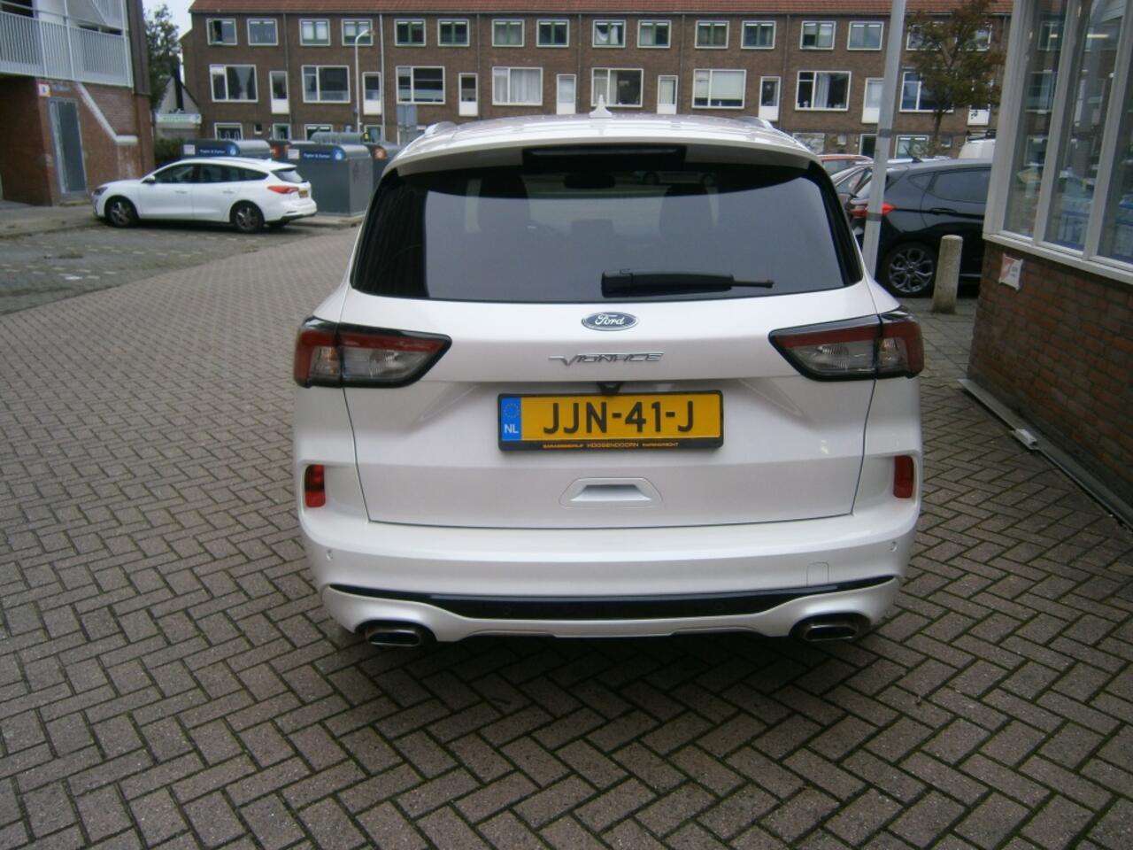 Ford KUGA 2.5 PHEV Vignale ,Navi,Camera,Winterpack,B&O,Key Less etc.