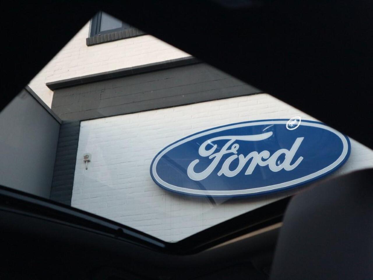 Ford KUGA 2.5 PHEV ST-Line X * PANO * WINTER * ADAP CRUISE * HUD *