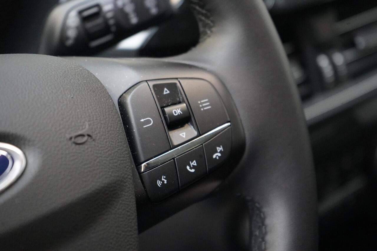 Ford KUGA 2.5 PHEV Titanium | Head-Up | Stoelverwarming | Navigatie | Achteruitrijcamera | Stuurverwarming