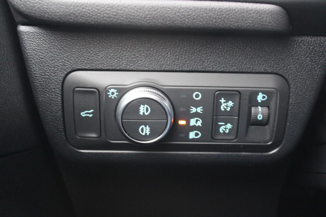 Ford KUGA 1.5 EcoBoost Titanium X | Trekhaak | Adaptive cruise control | Dodehoeksensoren | Camera