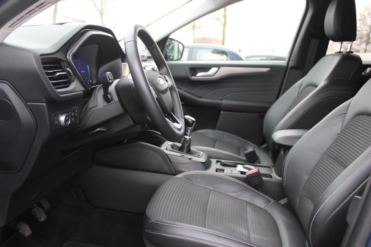 Ford KUGA 1.5 EcoBoost Titanium X | Trekhaak | Adaptive cruise control | Dodehoeksensoren | Camera