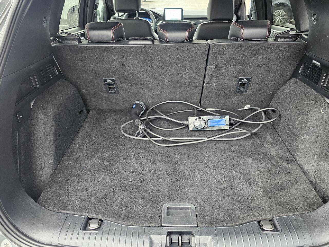 Ford KUGA 2.5 PHEV ST-Line X 225pk | Driver Assistance Pack | Winterpack | Technology Pack