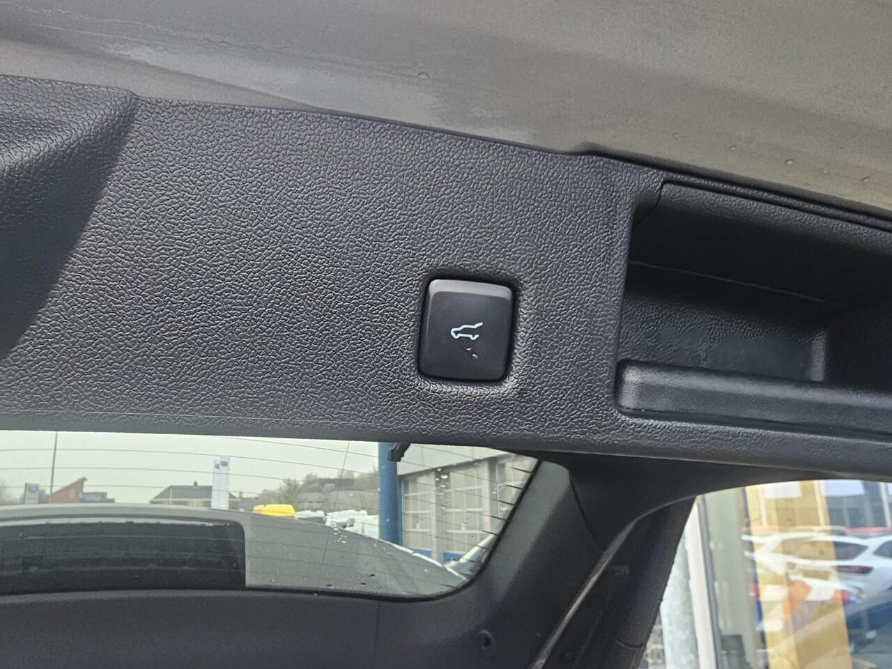 Ford KUGA 2.5 PHEV ST-Line X 225pk | Driver Assistance Pack | Winterpack | Technology Pack