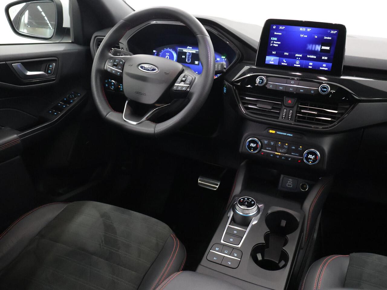 Ford KUGA 2.5 PHEV ST-Line X | Panoramadak | Elekt. Trekhaak | Head up | Winterpack | Cruise Control Adaptief | B&O Audio |