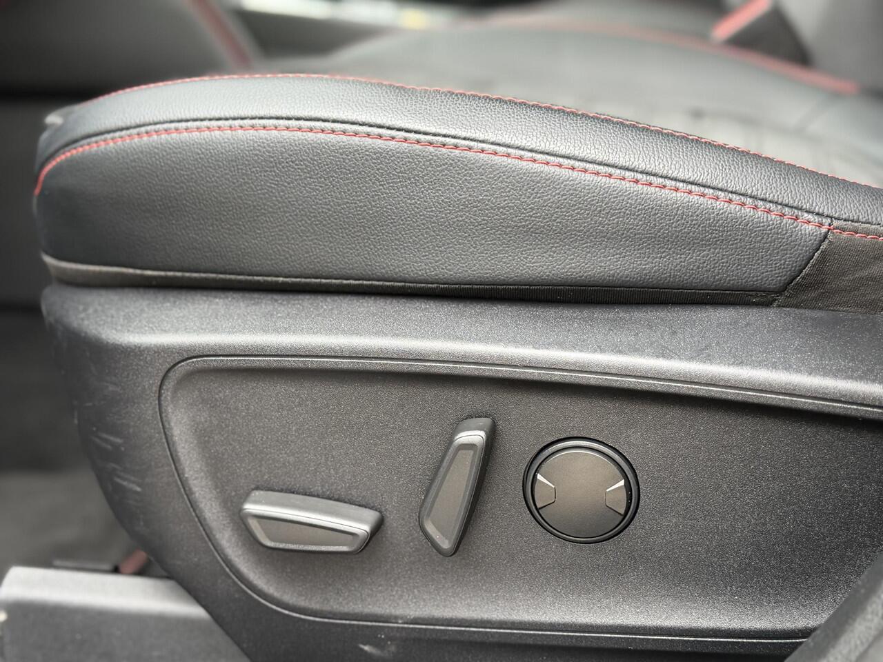 Ford KUGA 2.5 PHEV ST-Line X |Pano|B&O|HUD|ACC|Winter|El.Trekhaak|20"