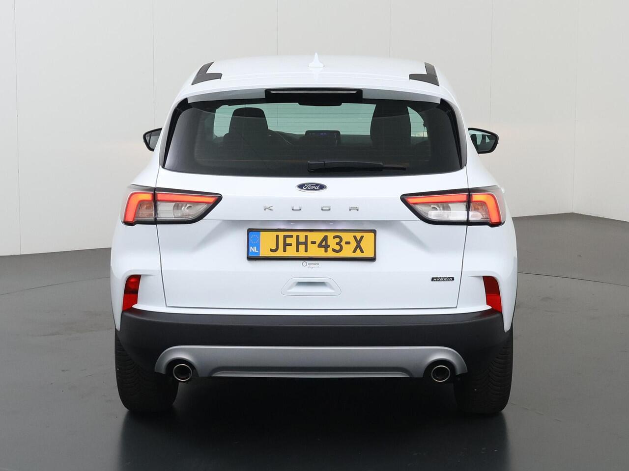 Ford KUGA 2.5 PHEV Trend | Navigatie | Stoelverwarming | Climate Control | Parkeersensoren |