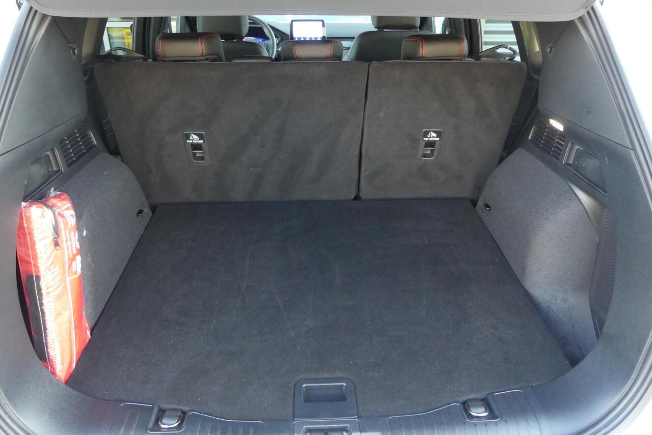 Ford KUGA 2.5 PHEV ST-Line X WINTER PACK, ADAPT. KOPLAMPEN, B&O, CRUISE, CLIMA, NAVI, CAMERA, PDC V&A, APPLE CARPLAY/ANDROID AUTO, KEYLESS, LANE ASSIST, 26.606KM