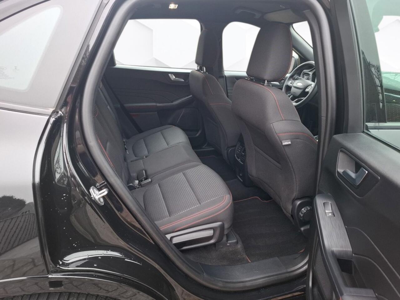 Ford KUGA 2.5 Duratec PHEV ST-Line Plug-In Hybride, Alle optie's, 23.000 km. Nieuwstaat.