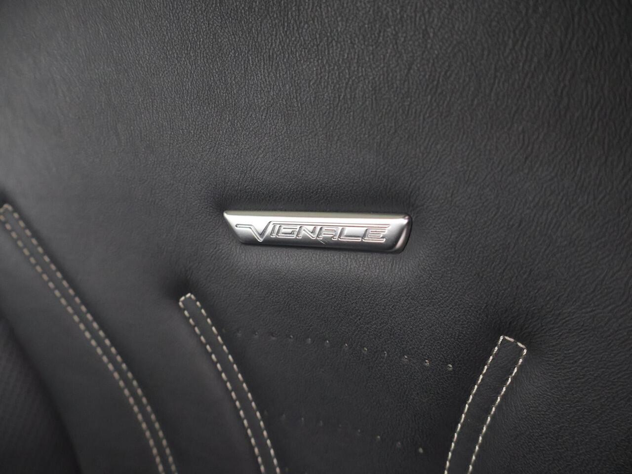 Ford KUGA 2.5 PHEV Vignale | Panoramadak | Head Up | Cruise Control Adaptief | Led Koplampen Adaptief | Leder | B&O | Elektr. Achterklep |