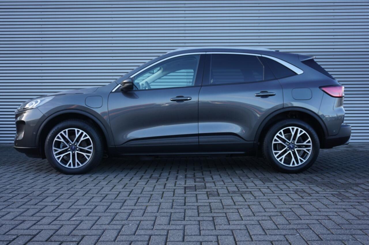 Ford KUGA 225PK PHEV Titanium X AUTOMAAT | PANO | HEADUP | CAMERA