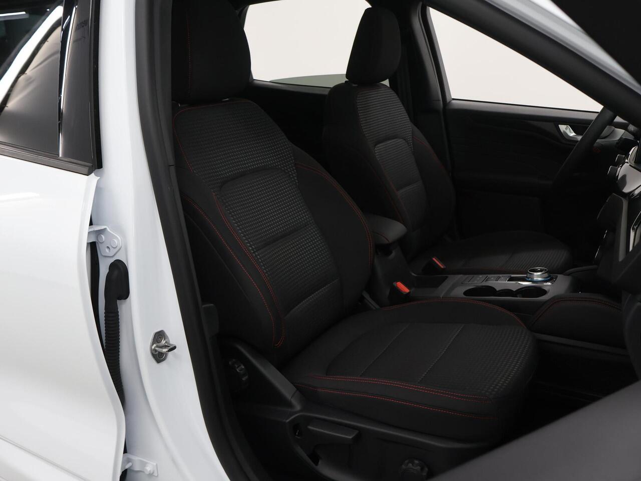 Ford KUGA 2.5 PHEV ST-Line | Panoramadak | Winterpakket | Parkeercamera | Elekt. Achterklep |