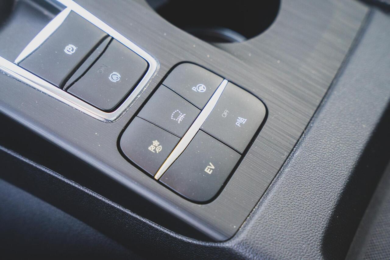 Ford KUGA 2.5 PHEV Vignale TREKHAAK | PANO | ADAPTIVE | HEAD UP | 360 CAM