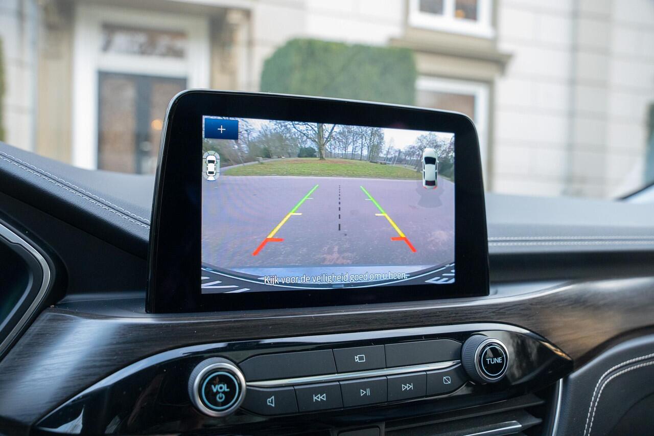 Ford KUGA 2.5 PHEV Vignale TREKHAAK | PANO | ADAPTIVE | HEAD UP | 360 CAM