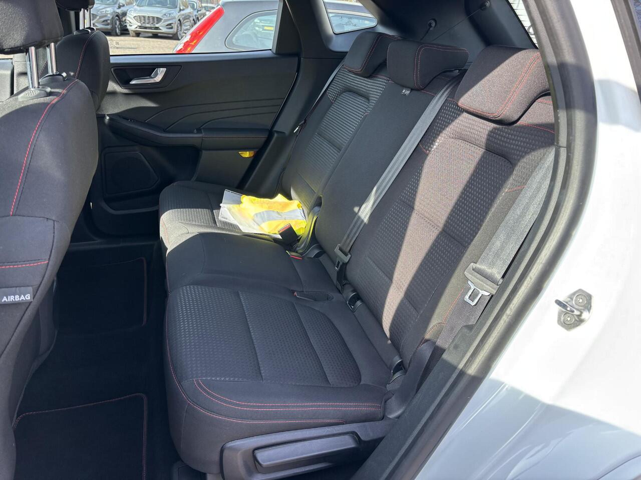 Ford KUGA 2.5 PHEV ST-Line 225pk | Trekhaak afneembaar | Adaptive cruise control | Winter Pack | Dodehoeksensoren | Achteruitrijcamera | Elektrische Achterklep