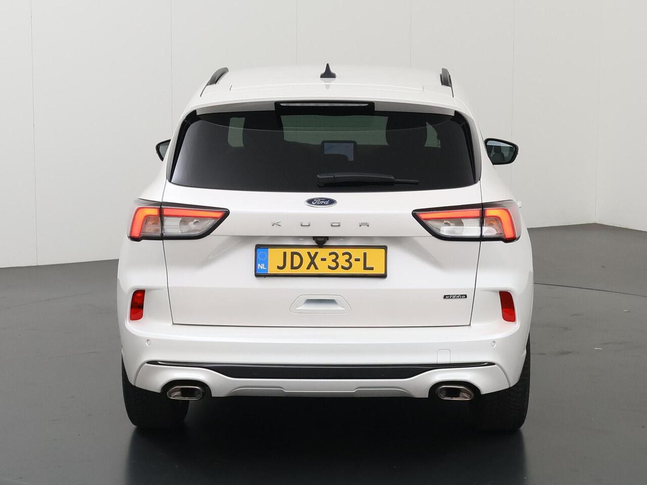 Ford KUGA 2.5 PHEV ST-Line | Navigatie | Stoelverwarming | Elekt. achterklep | Parkeercamera | Climate Control |