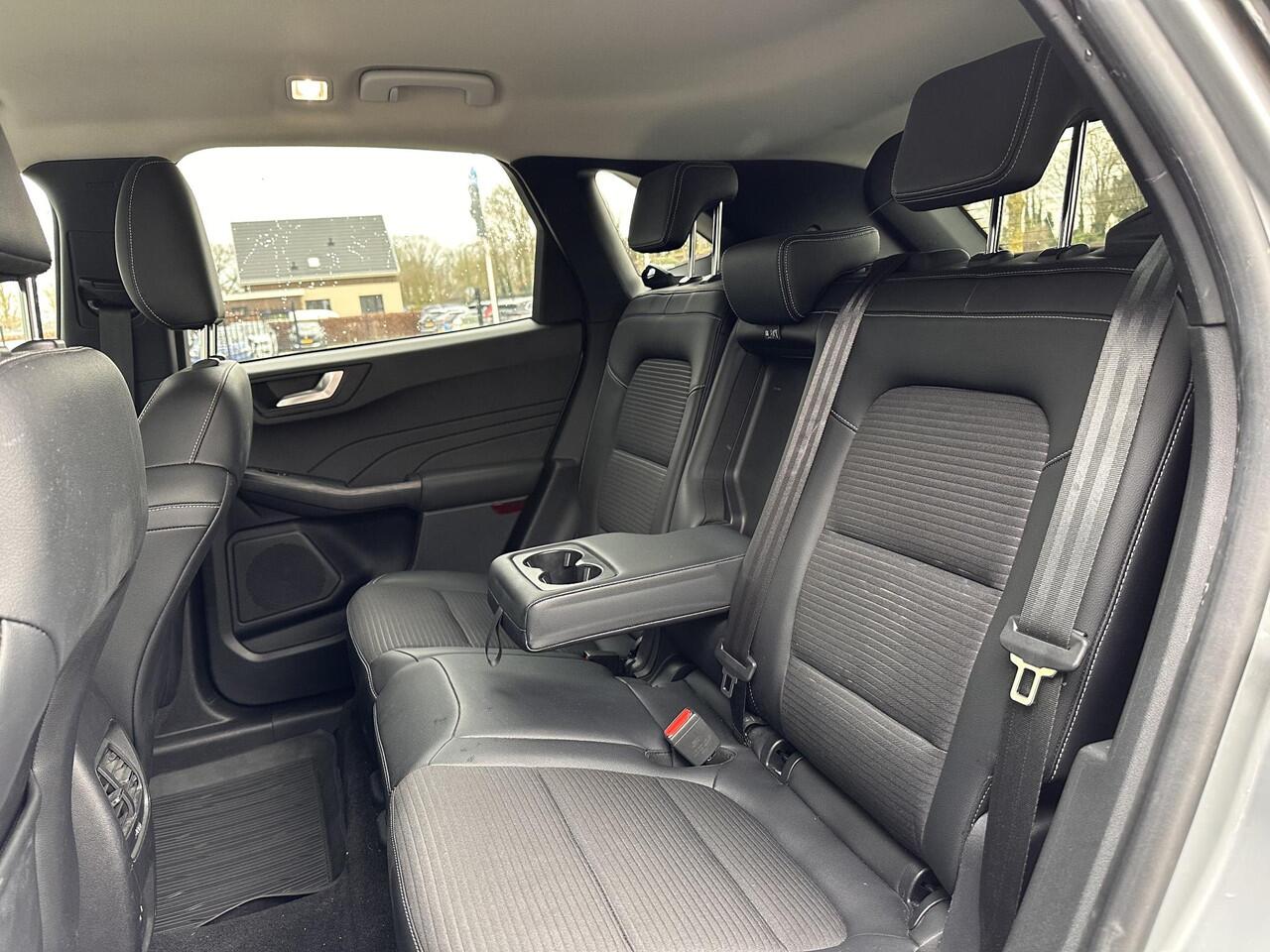 Ford KUGA 2.5 PHEV Titanium | Winter Pack | Technology Pack | Leder-Stof | HUD | Adaptive CC | Navi | 360-Camera |