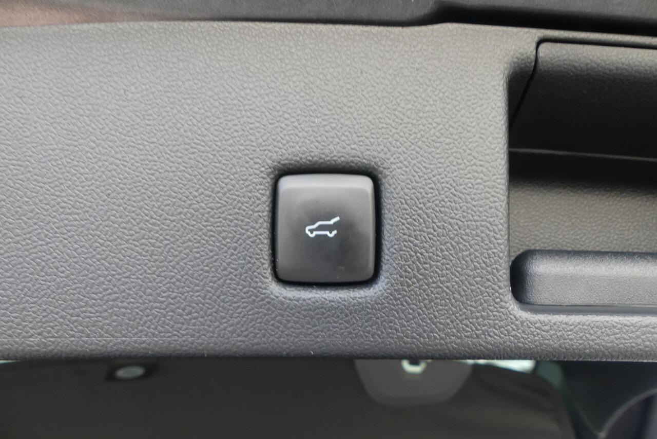 Ford KUGA 2.5 PHEV ST-Line X TREKHAAK AFNEEMBAAR (1.500KG), HUD, WINTER PACK, ELEKT. STOEL, ADAPT. CRUISE, CLIMA, NAVI, CAMERA V&A, PDC V&A, APPLE CARPLAY/ANDROID AUTO, B&O, BLIS, KEYLESS, ELEKT. ACHTERKLEP, 29.822KM